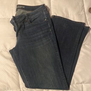 AE Skinny Kick Jeans